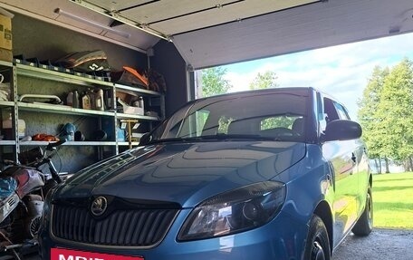 Skoda Fabia II, 2013 год, 855 000 рублей, 3 фотография