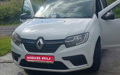 Renault Logan II, 2019 год, 700 000 рублей, 1 фотография
