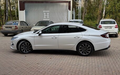 Hyundai Sonata VIII, 2022 год, 2 160 000 рублей, 7 фотография
