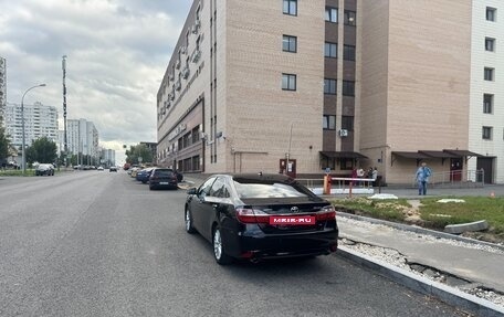 Toyota Camry, 2015 год, 1 900 000 рублей, 3 фотография