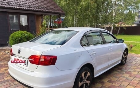 Volkswagen Jetta VI, 2012 год, 1 300 000 рублей, 3 фотография
