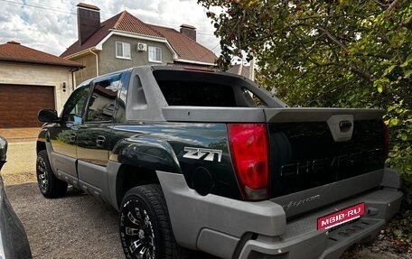 Chevrolet Avalanche I, 2002 год, 1 100 000 рублей, 3 фотография