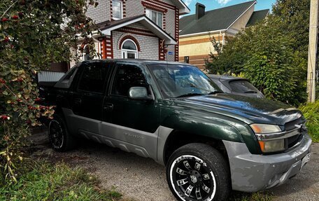 Chevrolet Avalanche I, 2002 год, 1 100 000 рублей, 11 фотография