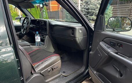 Chevrolet Avalanche I, 2002 год, 1 100 000 рублей, 13 фотография