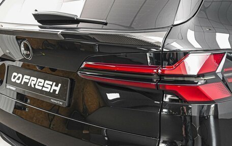 BMW X5 M, 2023 год, 24 999 112 рублей, 7 фотография