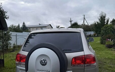 Volkswagen Touareg III, 2004 год, 365 000 рублей, 3 фотография