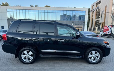 Toyota Land Cruiser 200, 2014 год, 3 440 000 рублей, 2 фотография