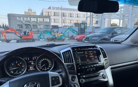 Toyota Land Cruiser 200, 2014 год, 3 440 000 рублей, 11 фотография