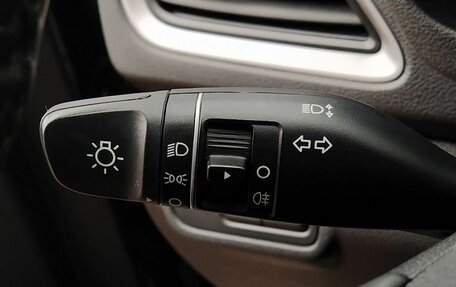 Hyundai Solaris II рестайлинг, 2018 год, 1 260 000 рублей, 11 фотография