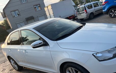 Skoda Rapid I, 2018 год, 950 000 рублей, 2 фотография