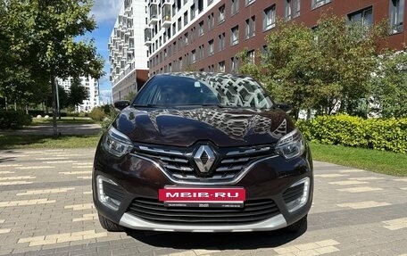 Renault Kaptur I рестайлинг, 2020 год, 1 900 000 рублей, 2 фотография