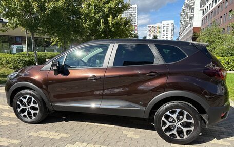 Renault Kaptur I рестайлинг, 2020 год, 1 900 000 рублей, 4 фотография