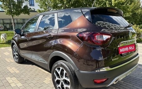 Renault Kaptur I рестайлинг, 2020 год, 1 900 000 рублей, 6 фотография