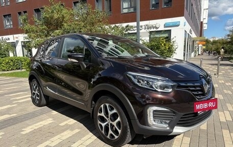 Renault Kaptur I рестайлинг, 2020 год, 1 900 000 рублей, 3 фотография