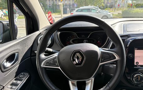 Renault Kaptur I рестайлинг, 2020 год, 1 900 000 рублей, 14 фотография