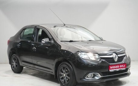Renault Logan II, 2017 год, 898 000 рублей, 3 фотография