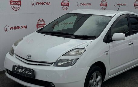 Toyota Prius, 2010 год, 699 000 рублей, 10 фотография