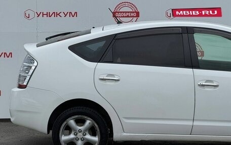 Toyota Prius, 2010 год, 699 000 рублей, 18 фотография
