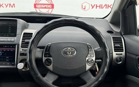 Toyota Prius, 2010 год, 699 000 рублей, 30 фотография