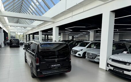 Mercedes-Benz V-Класс, 2026 год, 14 890 000 рублей, 40 фотография