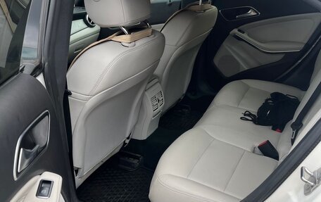 Mercedes-Benz CLA, 2018 год, 1 800 000 рублей, 9 фотография