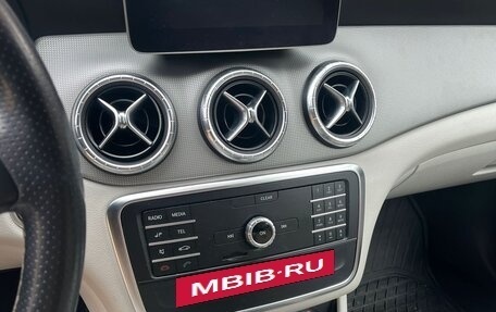 Mercedes-Benz CLA, 2018 год, 1 800 000 рублей, 8 фотография