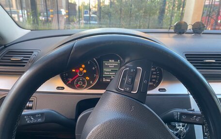 Volkswagen Passat CC I рестайлинг, 2010 год, 850 000 рублей, 34 фотография