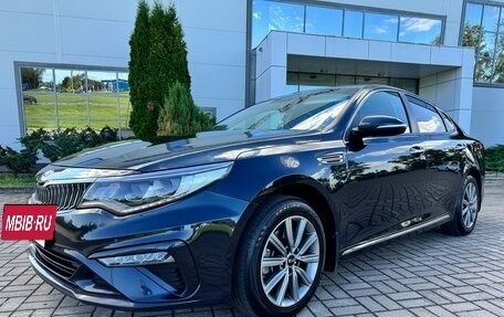 KIA Optima IV, 2019 год, 2 000 000 рублей, 3 фотография