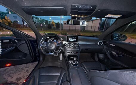 Mercedes-Benz C-Класс, 2016 год, 2 150 000 рублей, 13 фотография