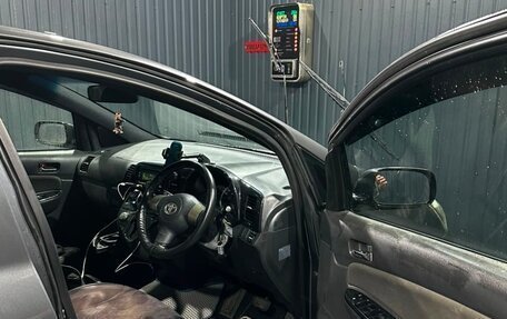 Toyota Wish II, 2003 год, 650 000 рублей, 3 фотография