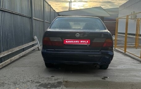 Nissan Almera, 1997 год, 135 000 рублей, 6 фотография