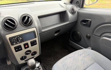 Renault Logan I, 2006 год, 550 000 рублей, 22 фотография