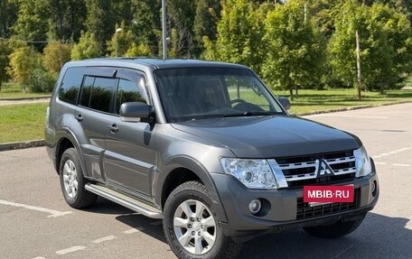 Mitsubishi Pajero IV, 2013 год, 1 890 000 рублей, 7 фотография