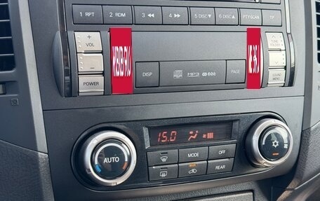 Mitsubishi Pajero IV, 2013 год, 1 890 000 рублей, 25 фотография