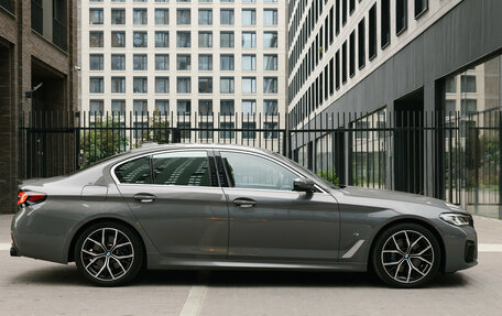 BMW 5 серия, 2020 год, 2 950 000 рублей, 13 фотография