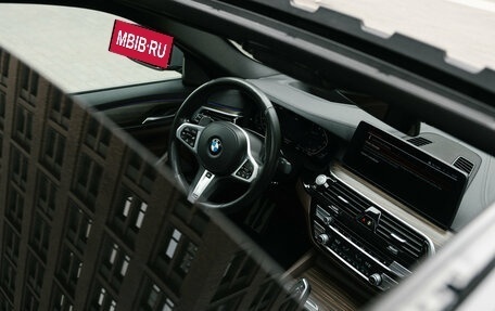 BMW 5 серия, 2020 год, 2 950 000 рублей, 28 фотография