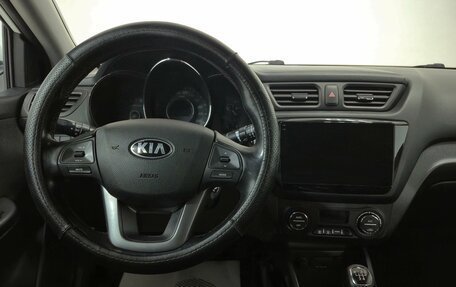 KIA Rio III рестайлинг, 2014 год, 910 000 рублей, 14 фотография