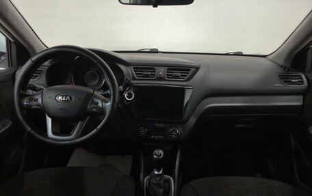 KIA Rio III рестайлинг, 2014 год, 910 000 рублей, 13 фотография