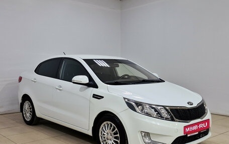 KIA Rio III рестайлинг, 2014 год, 910 000 рублей, 3 фотография