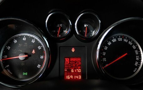 Opel Astra J, 2014 год, 900 000 рублей, 18 фотография