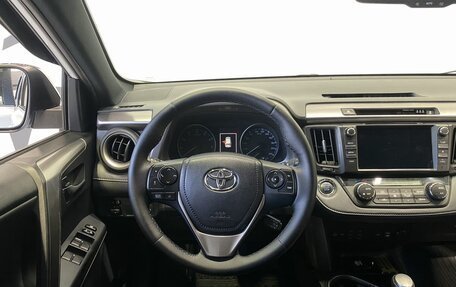 Toyota RAV4, 2019 год, 2 799 900 рублей, 12 фотография