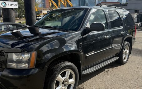 Chevrolet Tahoe III, 2008 год, 1 600 000 рублей, 2 фотография