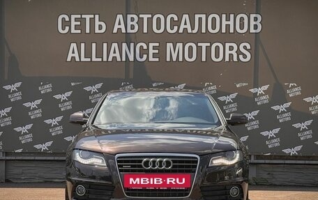 Audi A4, 2011 год, 1 360 000 рублей, 2 фотография