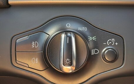 Audi A4, 2011 год, 1 360 000 рублей, 21 фотография