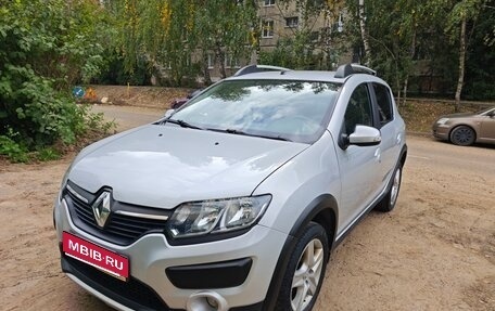 Renault Sandero II рестайлинг, 2018 год, 1 200 000 рублей, 1 фотография