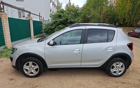 Renault Sandero II рестайлинг, 2018 год, 1 200 000 рублей, 8 фотография
