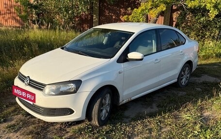 Volkswagen Polo VI (EU Market), 2012 год, 730 000 рублей, 2 фотография