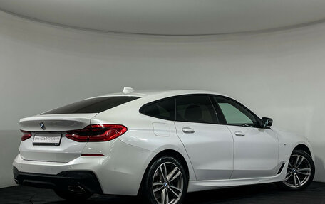 BMW 6 серия, 2018 год, 3 350 000 рублей, 2 фотография