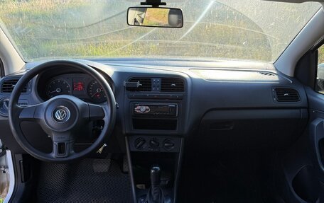 Volkswagen Polo VI (EU Market), 2012 год, 730 000 рублей, 6 фотография