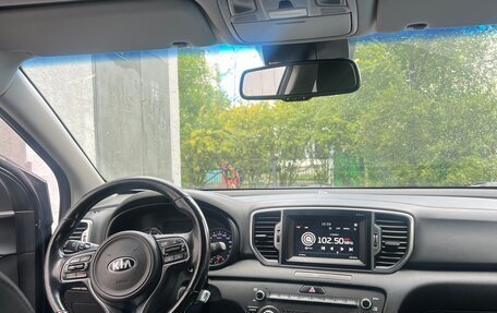 KIA Sportage IV рестайлинг, 2018 год, 1 750 000 рублей, 10 фотография